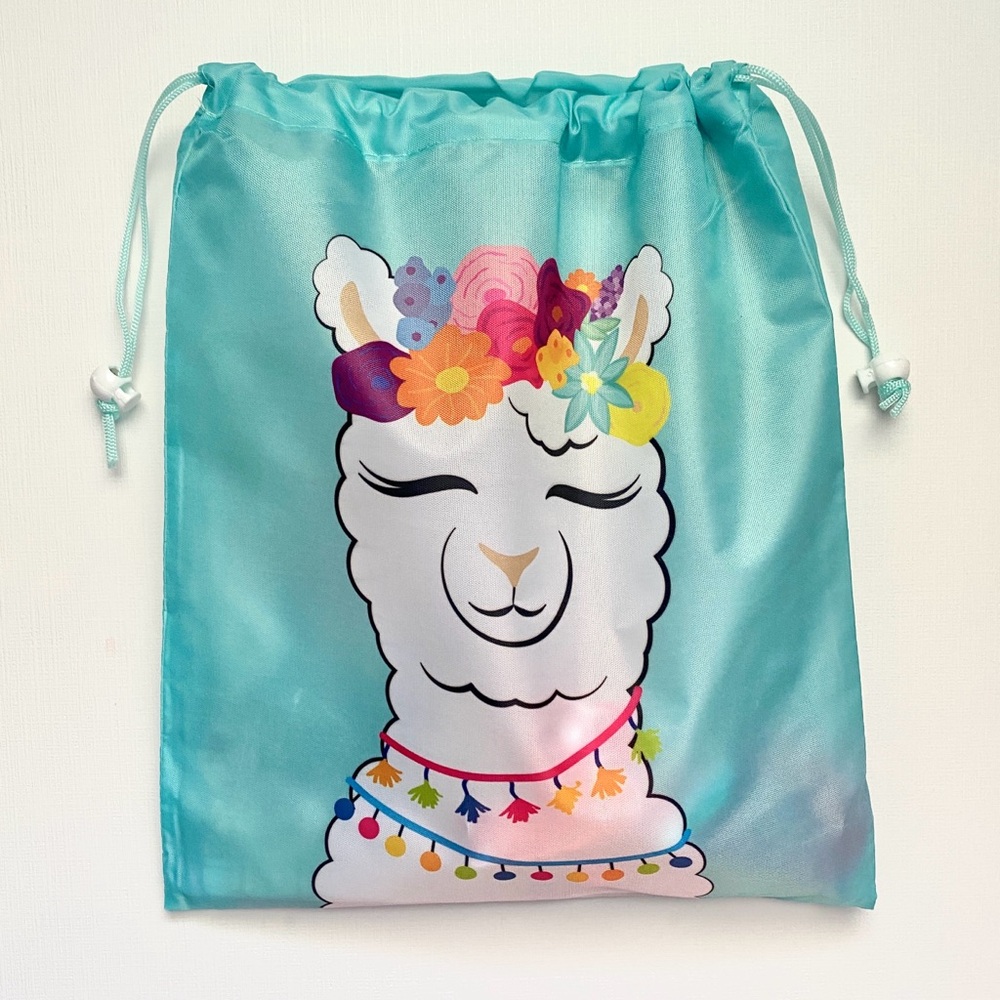 18-Piece Llama Lover Gift Bag